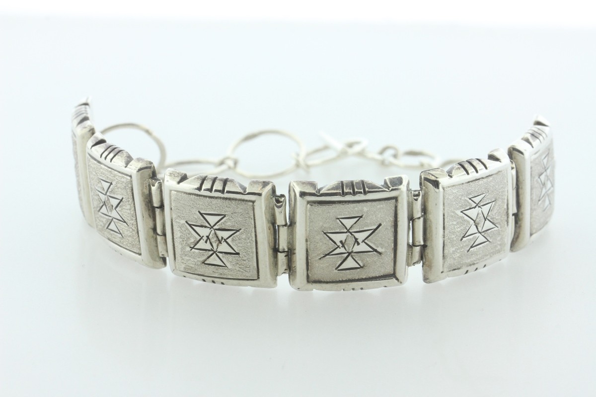Navajo Artisan Signed 'J' Sterling Silver Southwestern Pattern