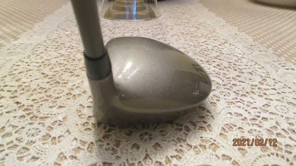 Used RH Mens Golfsmith Titanium 260 Driver 9.5* Graphite Stiff Golf Pride Wrap - Image 2 of 4