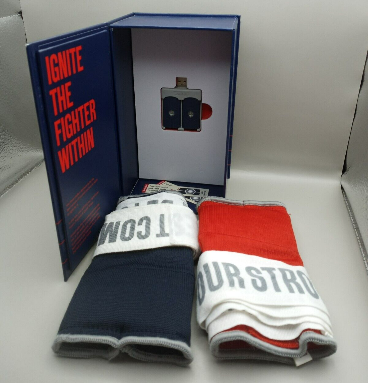 Fight Camp Punch Trackers & Quick Wraps Size Small Gloves & USB in Box