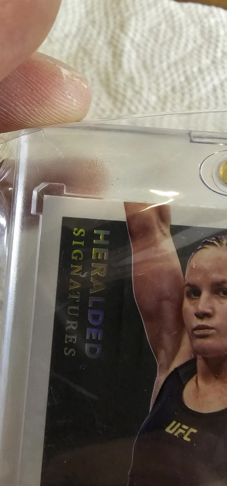 UFC 2021 Panini Immaculate Autograph HS-VSH Boollet Valentina Shevchenko 01/10 - Image 3 of 4