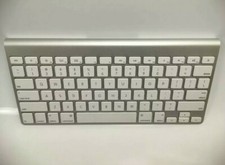 Apple A1314 Wireless Keyboard - Silver MC184LL/B 
