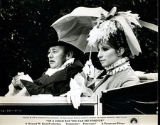 Barbra Streisand On A Clear Day You Can See Forever Original 8x10" Photo L9798