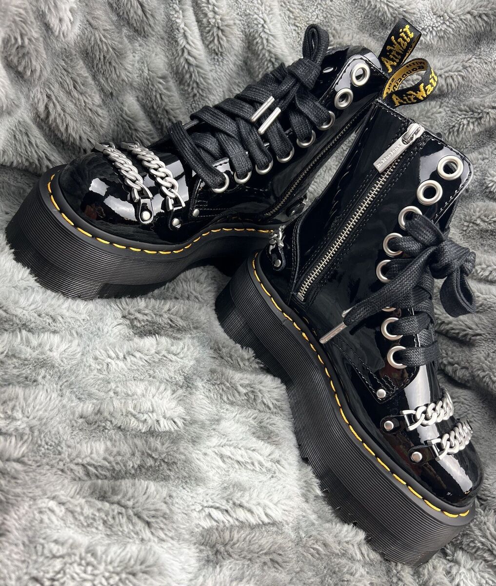 NEW Dr Martens Jadon Max Chain Platform Patent Leather Boots NEW Dr Martens Jadon Max Chain Platform Patent Leather Boots