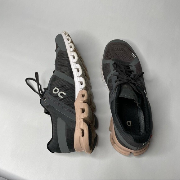 On Running CloudFlow Womens - image 9