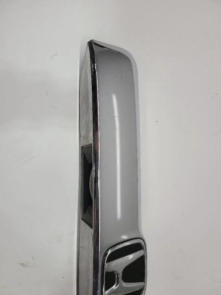 2009-2012 HONDA PILOT TRUNK LID FINISH PANEL CHROME - Image 3 of 4
