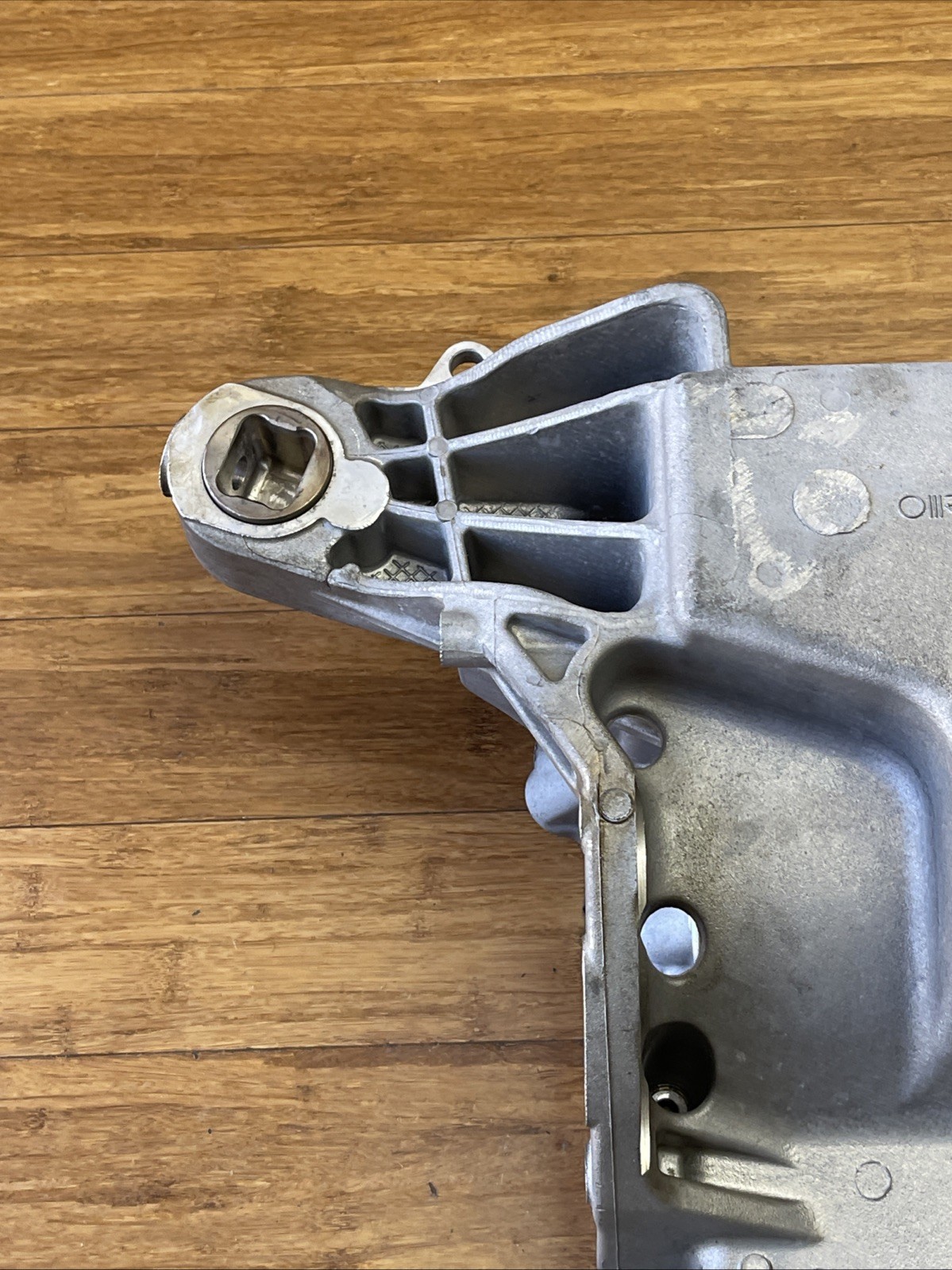 2017-2022 Maserati Levante 3.0l V6 Engine Motor Lower Oil Pan 34k Miles OEM
