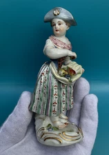 Original Antique 1900s German Meissen Porcelain Gardener Girl with Apple Basket
