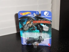HOT WHEELS CHARACTER CARS 2022 TOOTHLESS DIECAST VEHICLE (CARD DAMAGE)