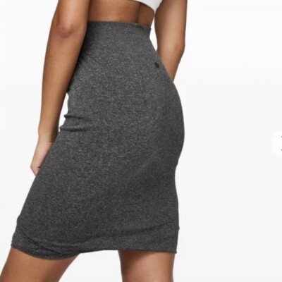 Lululemon SZ 6 Boulevard Bliss Skirt Live Love And Let Go Heather Gray Stretch