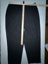 Liz Claiborne Classics Dress Pants Women Size 16 Black Pleated Front Pockets