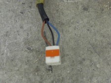 Retroviseur droit (ou coque) Mazda 323