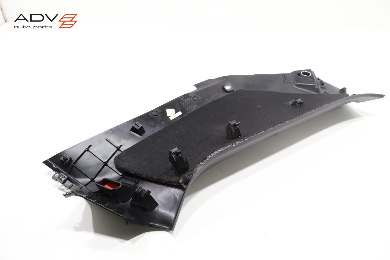 Maserati Levante 2017-2020 Rear Left Lower Quarter panel trim P/N 14929