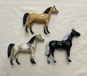 3 Vintage Hartland Plastics  Small 5” Toy Horses~Hard Plastic Horse Figures