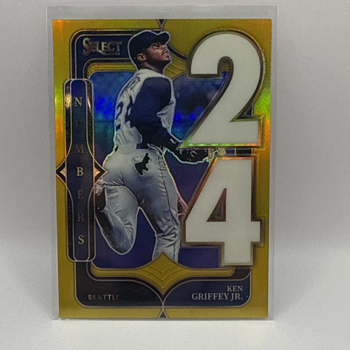 KEN GRIFFEY JR._RELIC CARD_シリアルNo.入り#50 Ken Griffey Jr Baseball Sports Trading Card Singles Serial