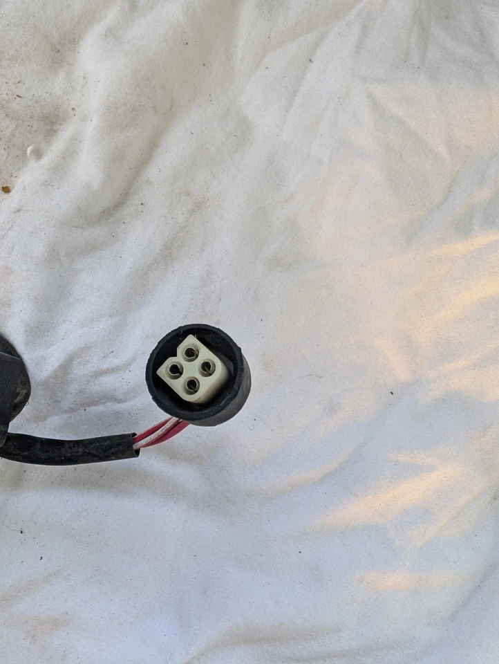 OEM Yamaha Banshee CDI Box Computer ECU Assembly 1997 - 2006 - Image 4 of 4