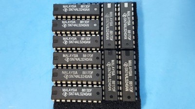 10pcs- IC, SN74ALS240AN, Texas Instruments, 20PIN, 8-Func, 4-BIT