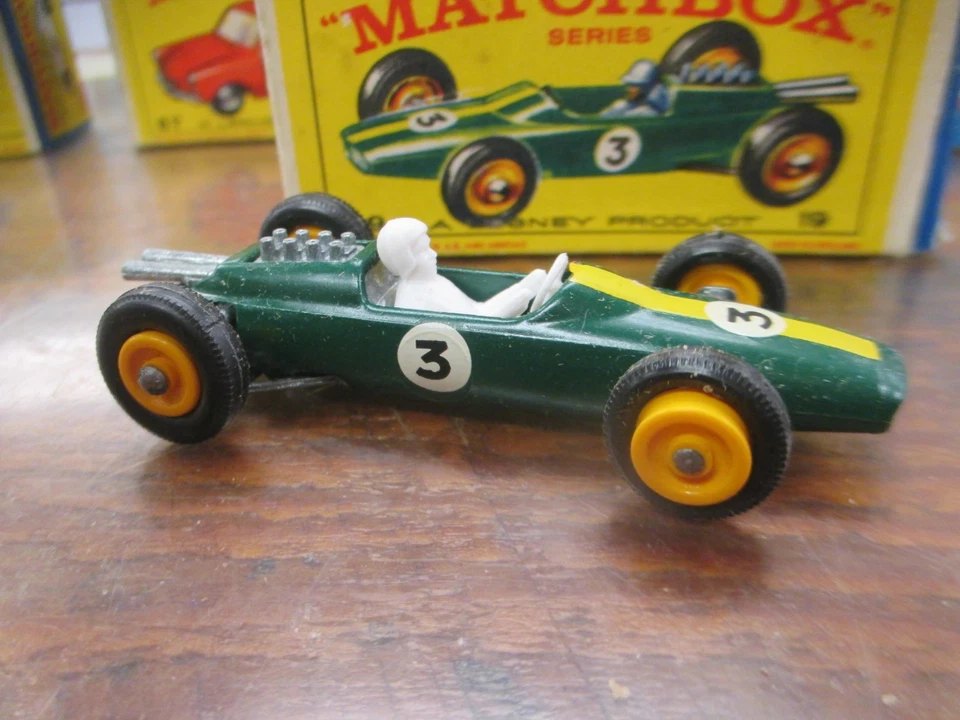 Matchbox Lesney No. 19 Lotus Racing Car with Box - Image 2 of 3