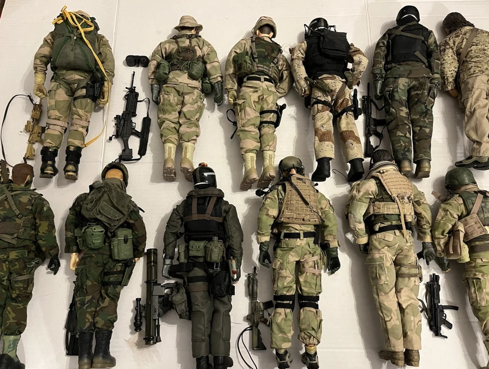 LOTE DE 12 FIGURAS DE SOLDADO CAMUFLAJE DEL DESIERTO DE 12 GI JOE DRAGON 3R 21st DID 1/6 ERA MODERNA Foto 2 de 4