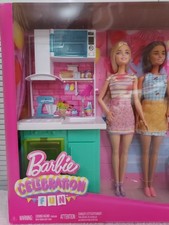 NWT BARBIE CELEBRATION FUN KITCHEN SET