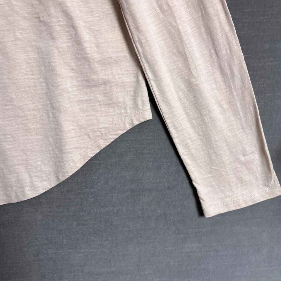 Top Pomander Place XXL Beige Henley Náutico Costero Preppy Informal Neutro Foto 3 de 4