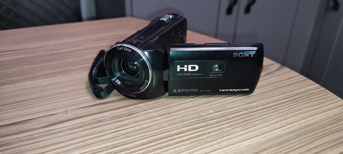 Proyector videocámara portátil Sony Handycam HDR-PJ220E de alta definición