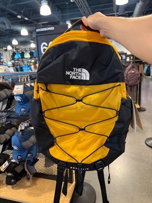 THE NORTH FACE Borealis Laptop Backpack,  Summit Gold/TNF Black / ONE SIZE