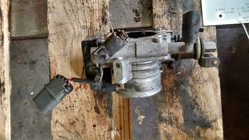 Controlador de carrocería del acelerador izquierdo sin doble turbo compatible con 90-92 300ZX 434117 Foto 2 de 4