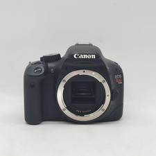 Canon EOS Rebel T2i 18.0MP Digital SLR DSLR Camera