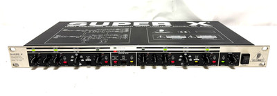 Behringer Super X CX 2300 aktive Frequenzweiche 1HE