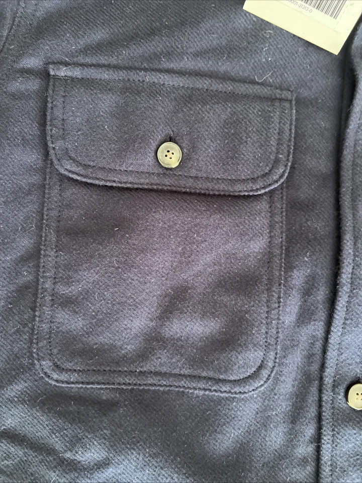 Sobrecamisa Chaqueta Everlane ReNew Forrada de Vellón Pesada Azul Marino XS Unisex Foto 3 de 4