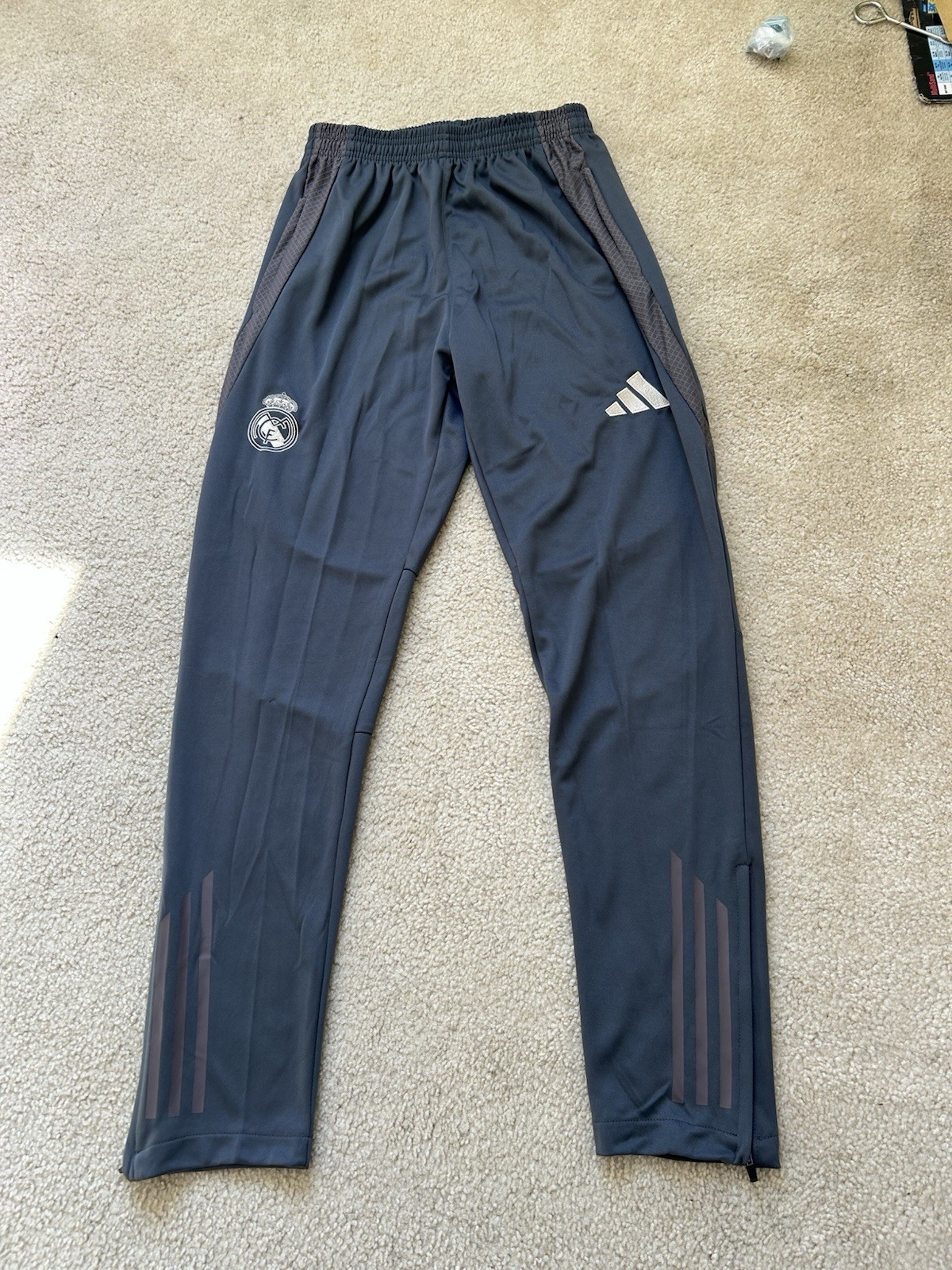 Brand New 25/26 Real Madrid Replica Tiro 17 Adidas Running Pants And Never Worn