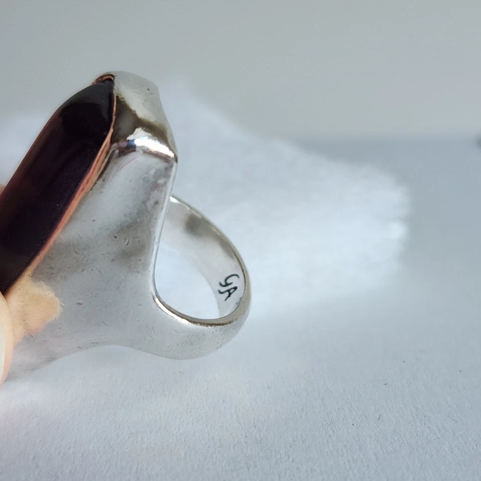 Bold Sterling Silver Statement Ring w/ Purple Cabochon Size 6.5 12.7g Marked GA - Image 4 of 4