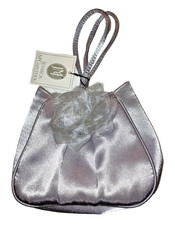 New Jessica McClintock Pleated Silver Satin Evening Clutch Bag Strap
