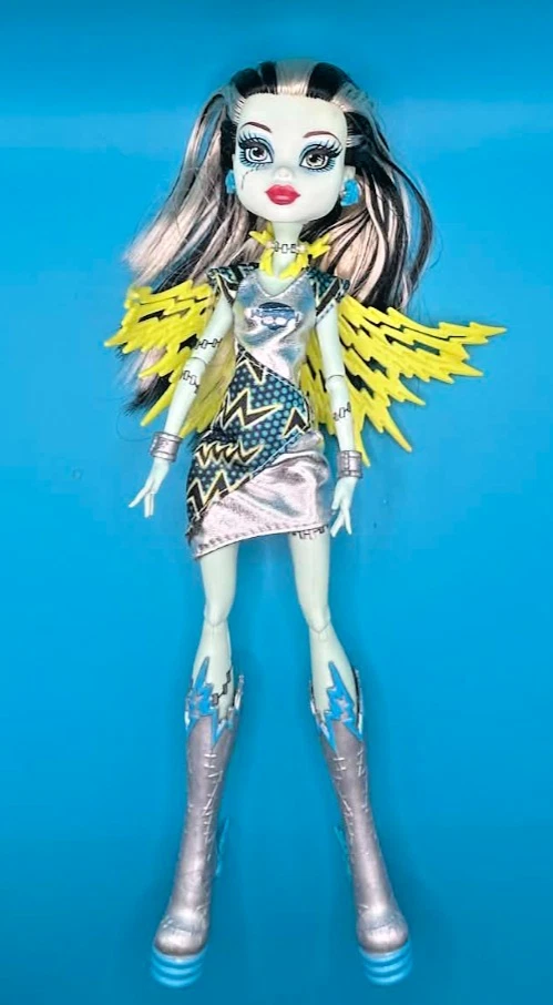 Mattel Iris Clops Monster High Dolls & Doll Playsets for sale | eBay