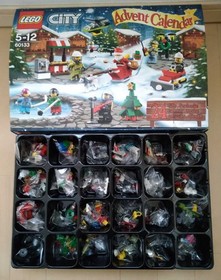 LEGO City Advent Calendar 60133 Christmas Santa Hockey Set