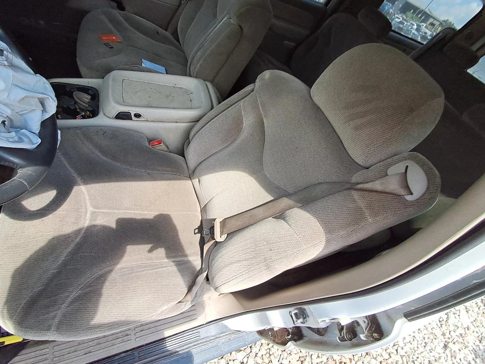 Used Front Right Door Interior Trim Panel fits: 2001 Gmc Yukon xl 1500 Grade A Foto 4 de 4