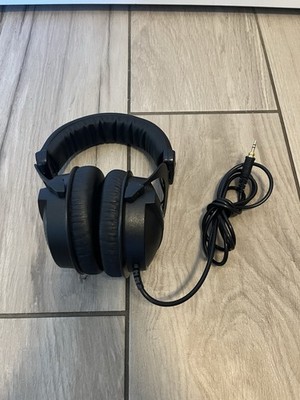  beyerdynamic DT 770 PRO 32 Ohm Ohrumschließender Kopfhörer - Wie Neu 