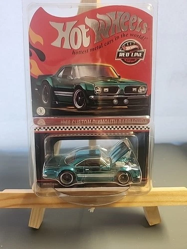 Hot Wheels Red Line Club RLC 1968 Custom Plymouth Barracuda In Case