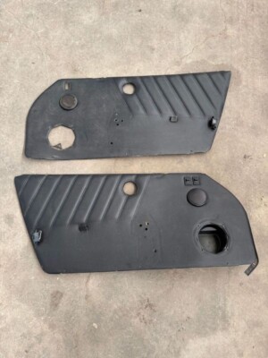 Porsche 911/930/964 Black Door Panel Set With Factory Tweeter