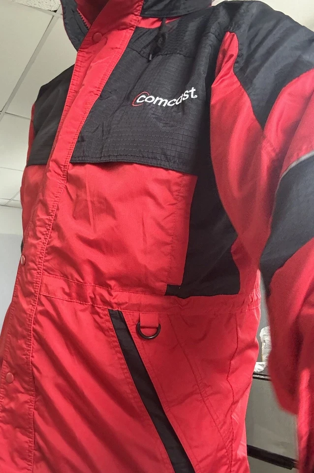 Chaqueta vintage Cintas Sprint para hombre roja y negra talla L-XL bolsillos con cremallera completa Foto 4 de 4