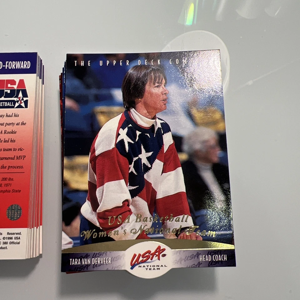 1996 Upper Deck USA Basketball Deluxe Gold Edition Die cut Set Tara Van Derveer - Image 2 of 4