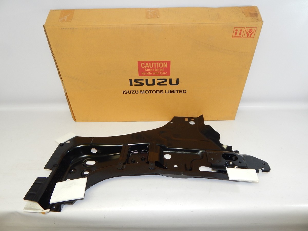 まさ出品 New OEM 2012-2016 Isuzu D-Max Right Side Inner Lower Body