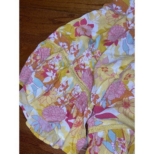 Camisa estilo floral amarillo tórrido talla 6 - Imagen 4 de 9