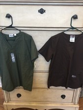 Landau lot of 2 Scrubs Green Brown Size SMALL S Top work  
