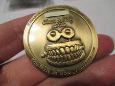 CANADIAN VOLUNTEER GEOCACHE REVIEWER 2 Cdn Reviewers Geocoin CANADA MAPLE LEAF