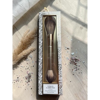 Vince Camuto - Luxury Beauty Collection Duo Face Brush - *NEW!*