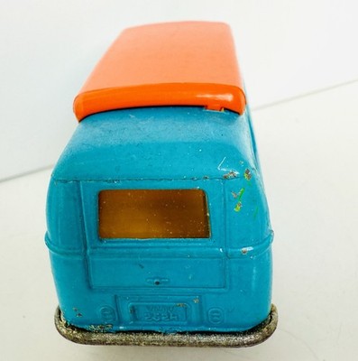 Matchbox 1970 Lesney Superfast No 23 Volkswagen VW Camper Van Bus
