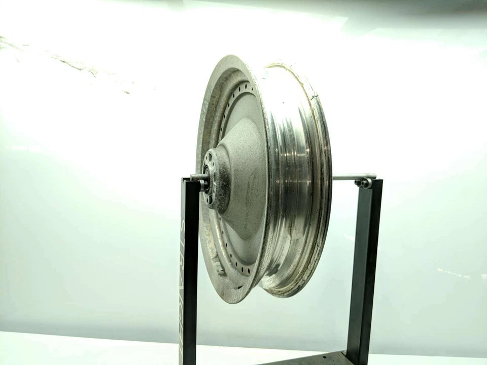 99-06 哈雷戴维森胖男孩 FLSTFI 前轮圈直 16x3.00 — 第 2/4 张图片