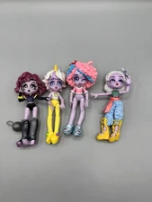 Lot Of 4 Capsule Chix Dolls Interchangeable Loose Incomplete