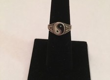 Vintage Sterling Silver 925 Ring With Black White Enamel Size 6